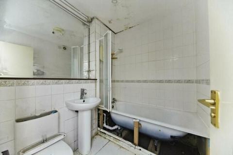 15 Ludford Close, Croydon, CR0 4BY