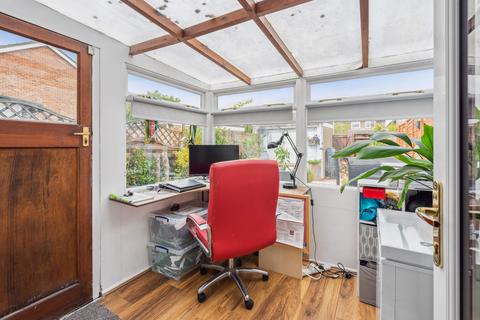 17 Broadmarsh Close, Grove, Wantage, OX12 0NH