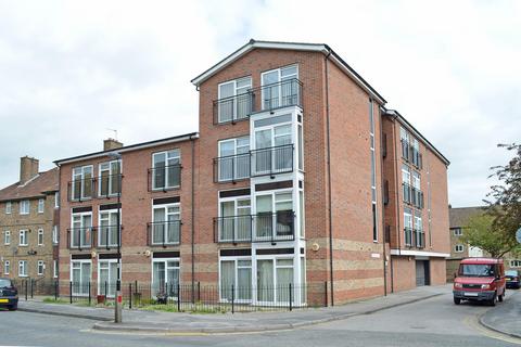 1 bedroom flat to rent, Leyburn House, Townend Street, York, YO31