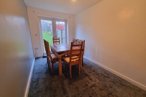 3 bedroom terraced house for sale, Harvest Mews, Bradford, BD30PQ