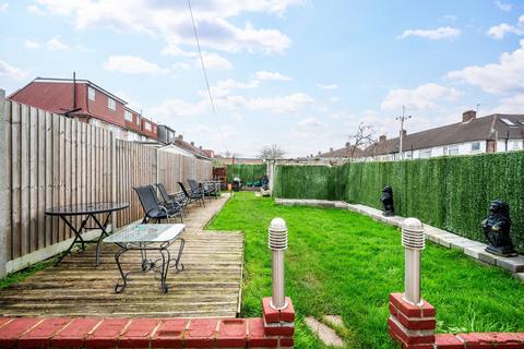 5 bedroom semi-detached house for sale, Carstairs Road, Catford, London, SE6