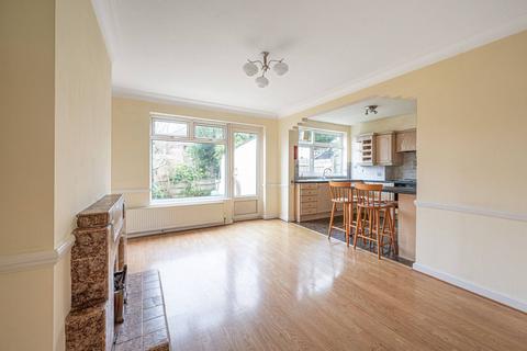 4 bedroom semi-detached house to rent - WENTWORTH CLOSE, West Finchley, London, N3