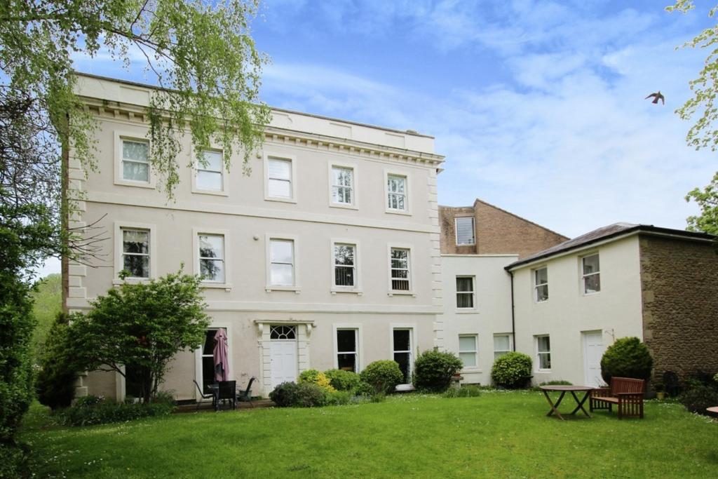 The Moors, Kidlington, OX5 1 bed apartment for sale £100,000