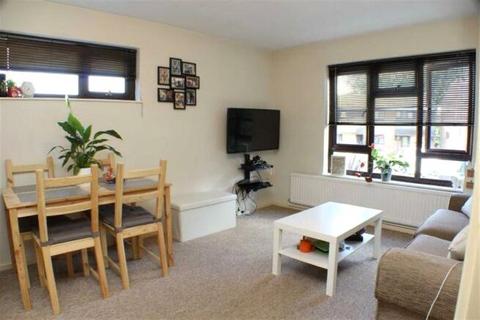 1 bedroom apartment for sale, Mountbatten Close, St. Albans, Hertfordshire