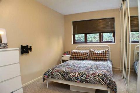 1 bedroom apartment for sale, Mountbatten Close, St. Albans, Hertfordshire