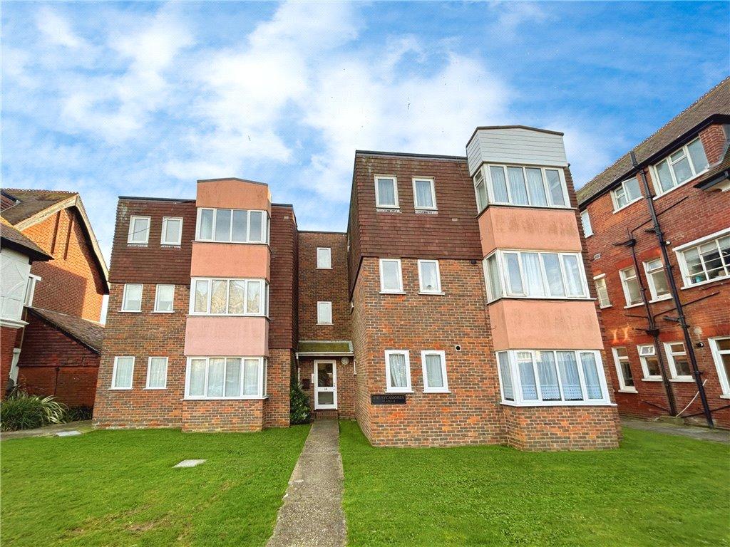 Victoria Drive, Bognor Regis, West... 2 bed apartment for sale £160,000