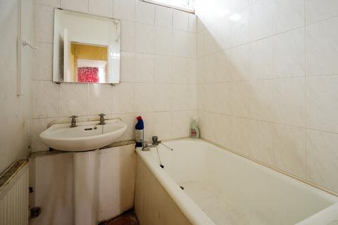 2 bedroom apartment for sale, Chilton Grove, Deptford, London