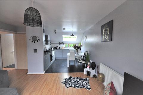 25 Bentley Place, Wrexham, LL13 8DQ