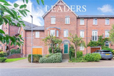 Walls Avenue, Chester, Cheshire