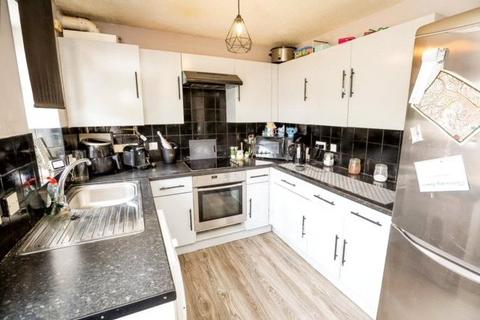 3 bedroom semi-detached house for sale, Dalton Close, Blacon, Chester