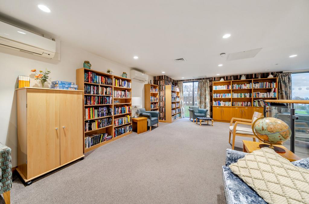 1387729 4 6938501...