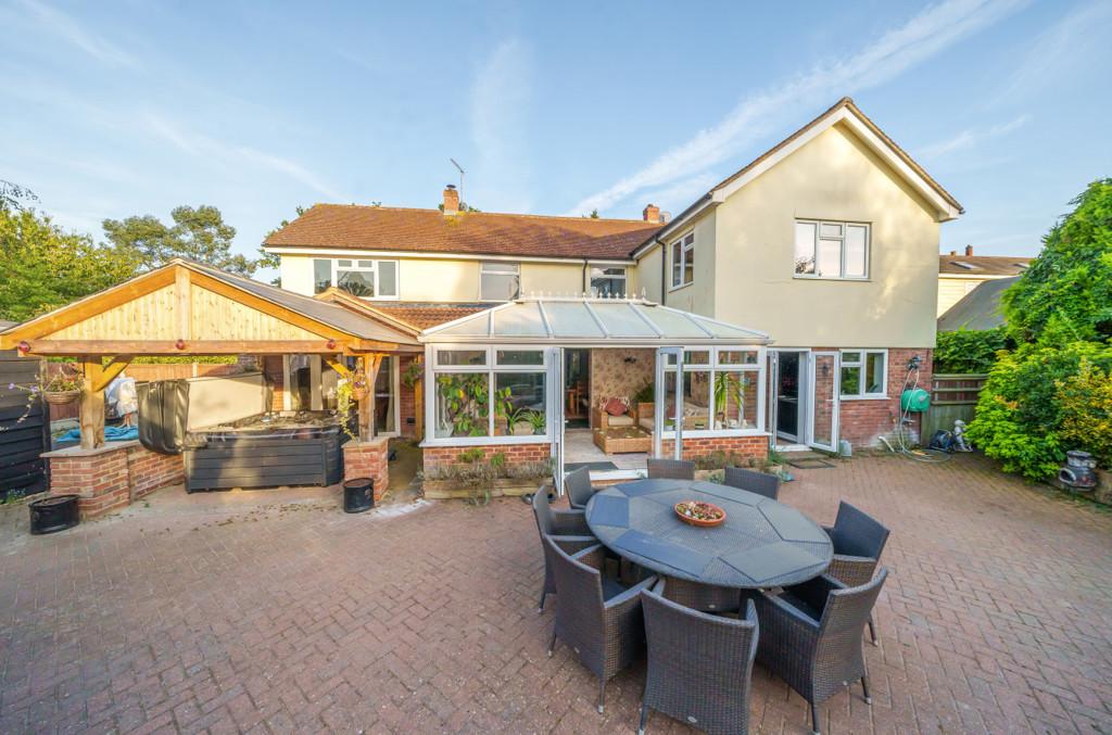 Straight Road, Boxted, Colchester 6 bed detached house for sale £850,000