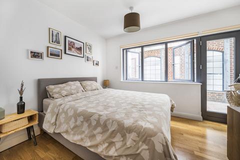 1 bedroom apartment for sale, Overtons Yard, Croydon, Croydon