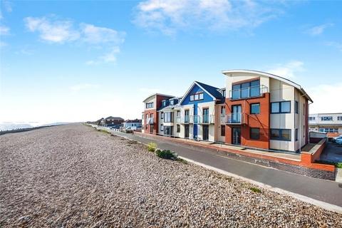 2 bedroom apartment for sale, Southwood Road, Hayling Island, Hampshire