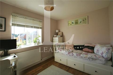 1 Brook Close, Nutbourne, Chichester, PO18 8FY