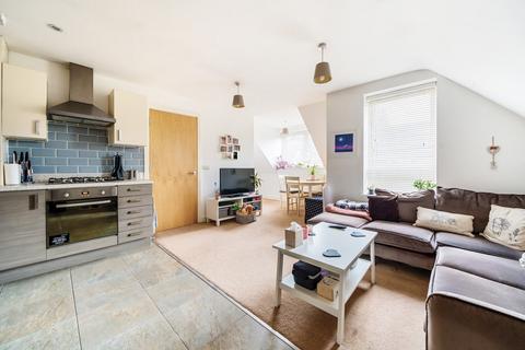 1 bedroom apartment for sale, Cressall Close, Leatherhead, Surrey