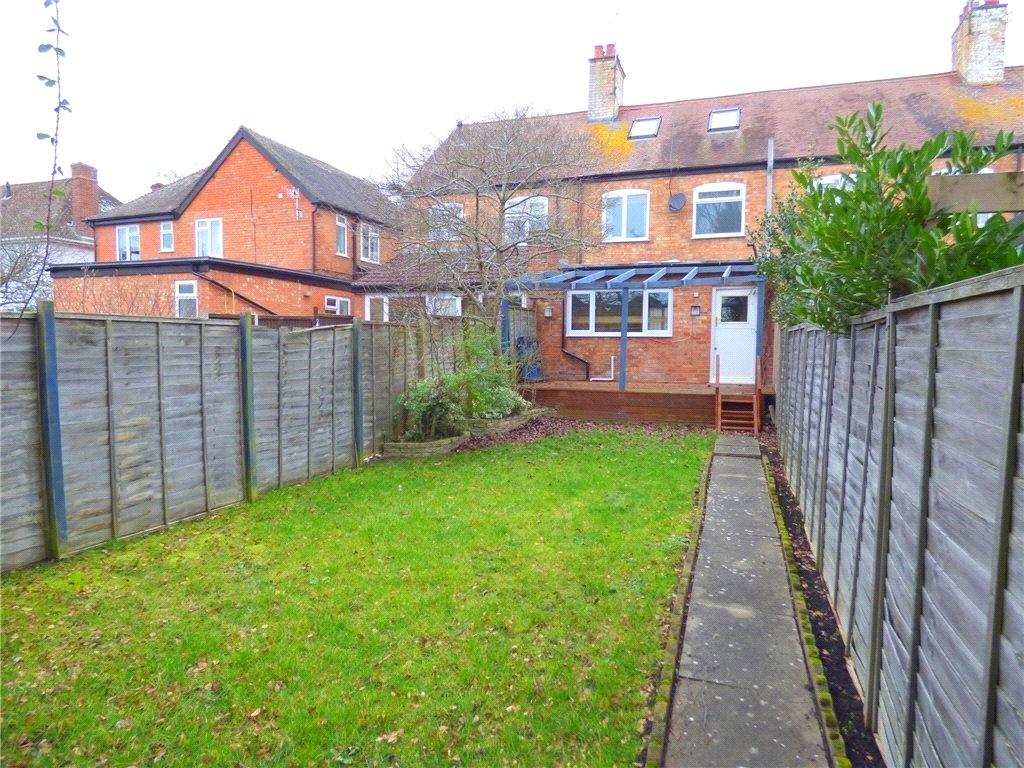 Peewit Road, Evesham, Worcestershire 3 bed terraced house for sale £