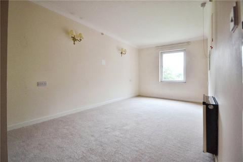 1 bedroom apartment for sale, Felix Road, Felixstowe, Suffolk