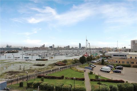 2 bedroom apartment for sale, Rope Quays, Gosport, Hampshire