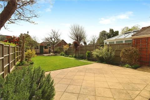 5 bedroom semi-detached house for sale, Manor Way, Lee-on-the-Solent, Hampshire