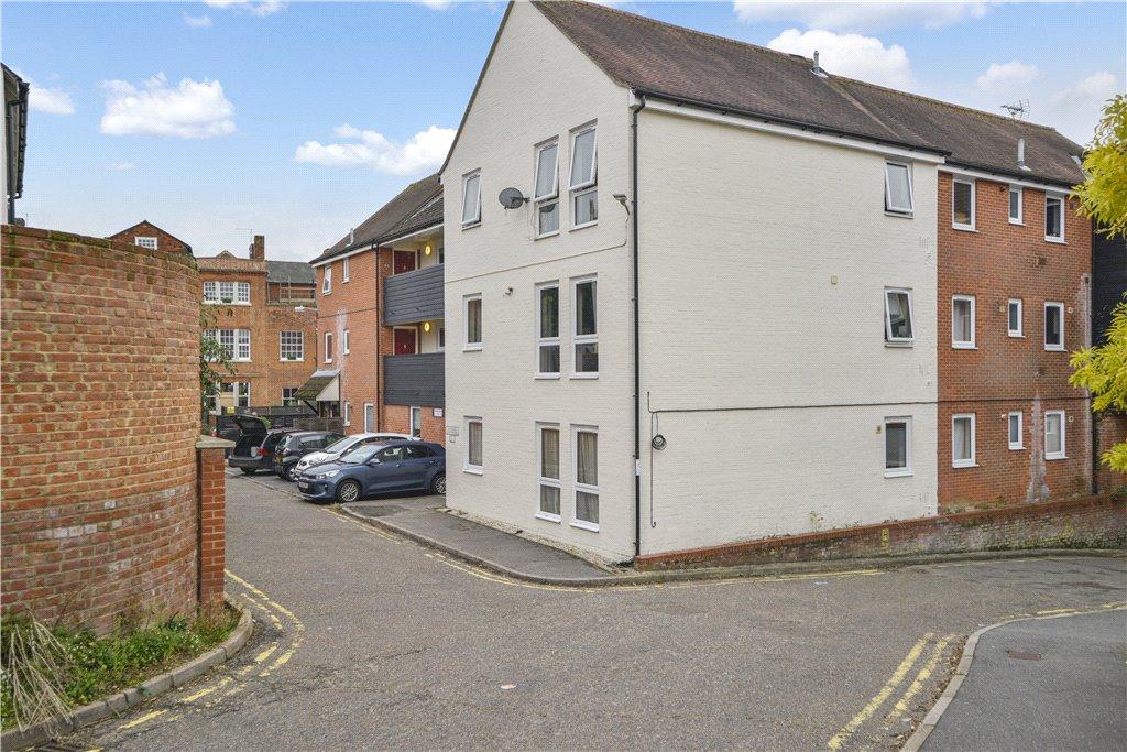 Elizabeth Way, Halstead, Essex 1 bed apartment £140,000