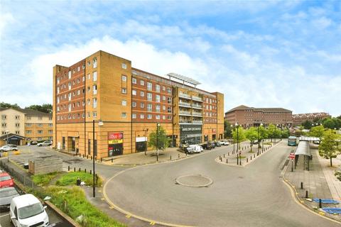 2 bedroom apartment for sale, Edinburgh Gate, Harlow, Essex