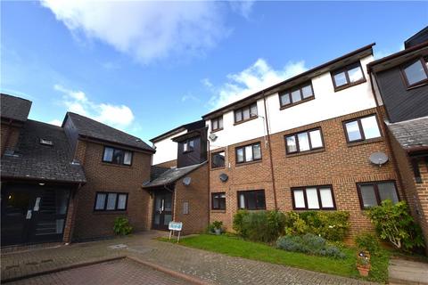 48 Aylets Field, Harlow, CM18 7LW