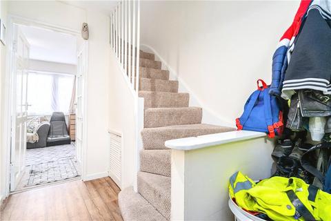Flat 26, Long House Bush Fair, Harlow, CM18 6NR