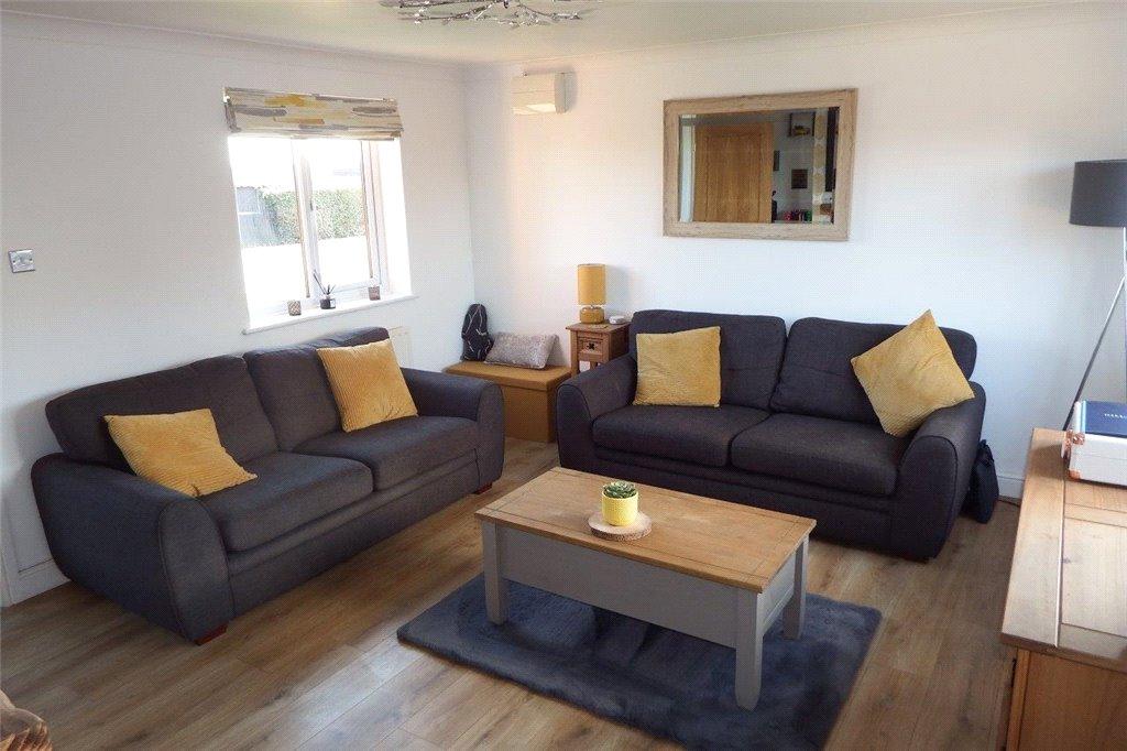Roman Bank, Holbeach Bank, Holbeach 2 bed semidetached house for sale