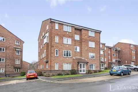 1 bedroom apartment for sale, St. Leonards Park, East Grinstead, West Sussex