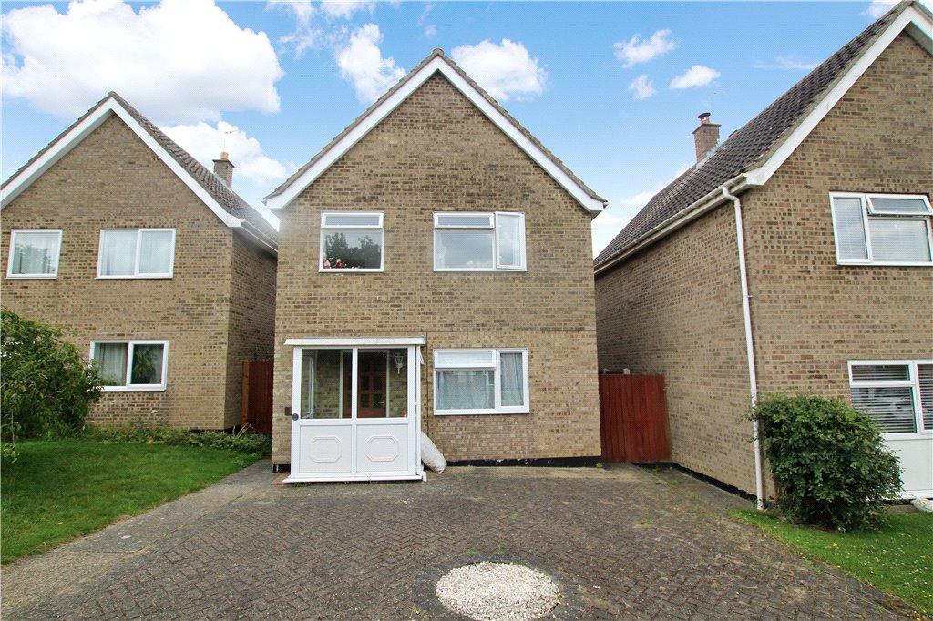 Lockington Walk, Stowmarket, Suffolk 3 bed detached house for sale £