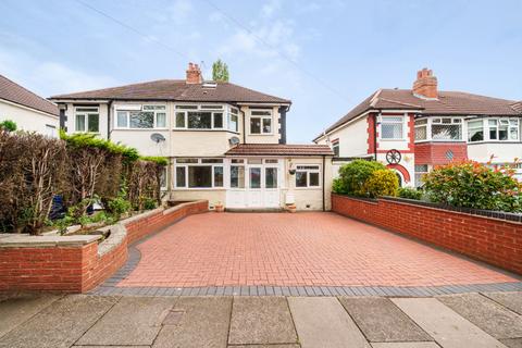 3 bedroom semi-detached house for sale - Maypole, Birmingham B14