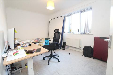 10 Windrush Close, Downhead Park, Milton Keynes, MK15 9BN