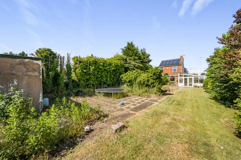 3 bedroom detached house for sale, Southwell Road West, Mansfield, Nottinghamshire