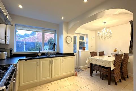 4 bedroom link detached house for sale, Tennyson Way, Kidderminster, Worcestershire, DY10