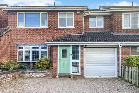4 bedroom link detached house for sale, Tennyson Way, Kidderminster, Worcestershire, DY10