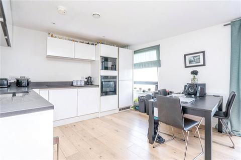 2 bedroom apartment for sale, Royal Crescent Road, Southampton, Hampshire