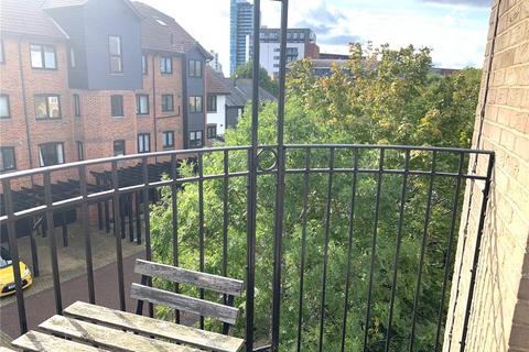 65 Andes Close, Southampton, SO14 3HS