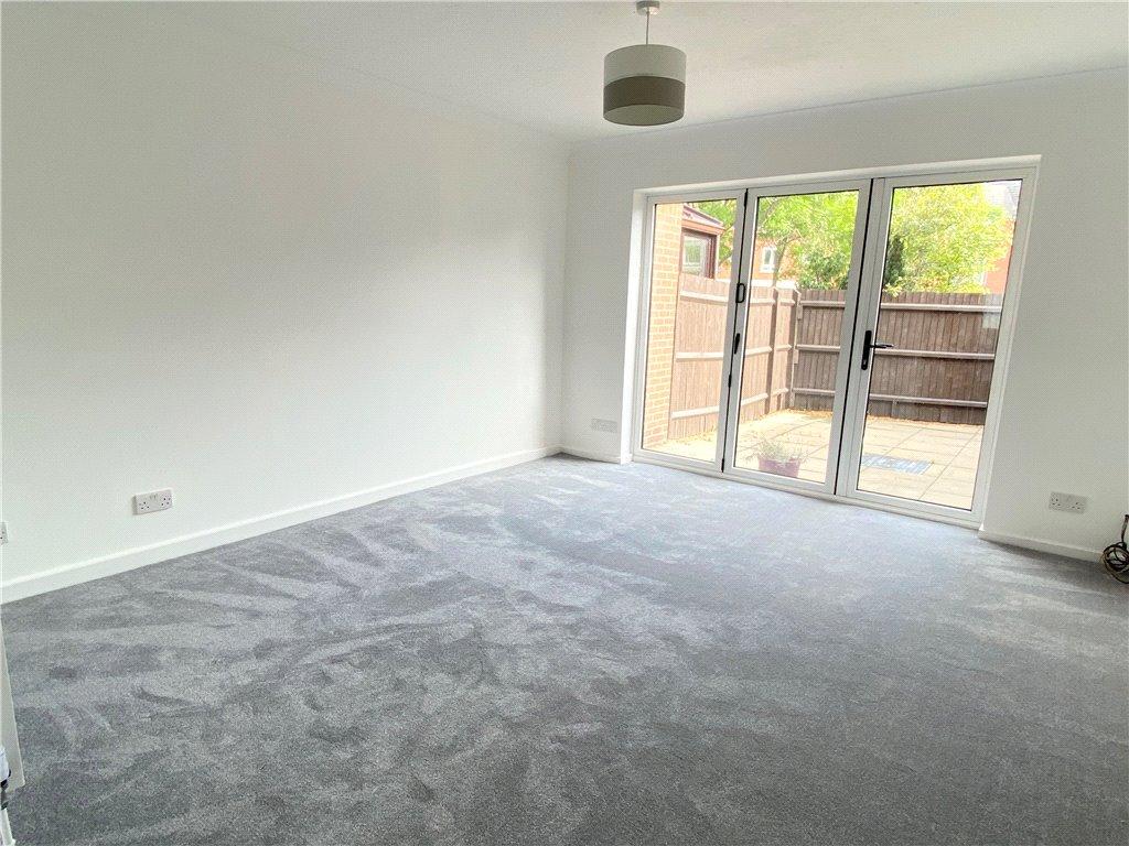 Lander Close, Poole, Dorset 2 bed end of terrace house £299,950