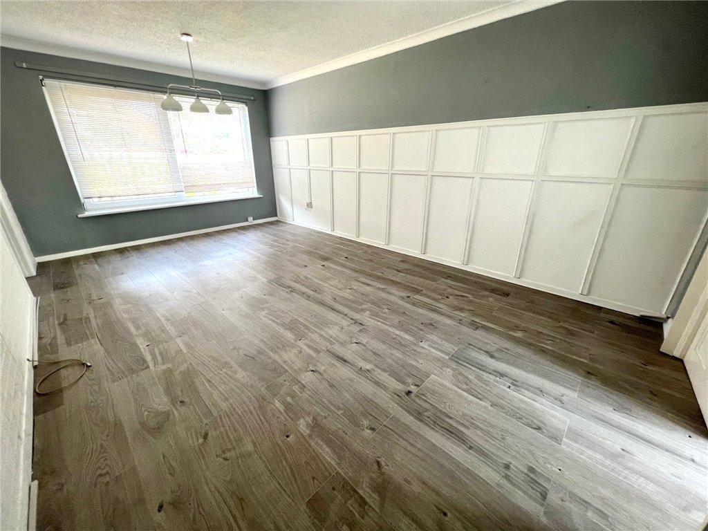 Medway Road, Ferndown 3 bed terraced house for sale £250,000