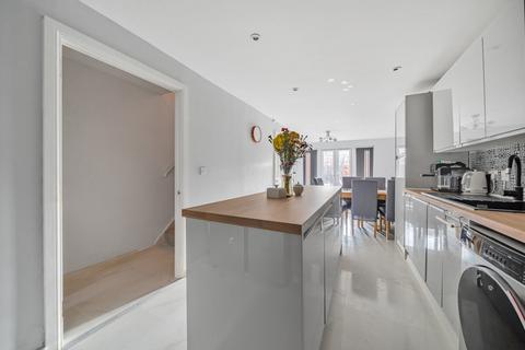 2 Artillery Avenue, Shoeburyness, Southend-on-sea, SS3 8EE