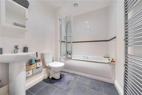 19 Atkins Close, Tonbridge, TN10 3EQ