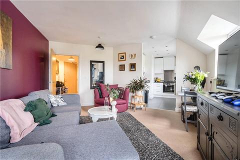 19 Atkins Close, Tonbridge, TN10 3EQ