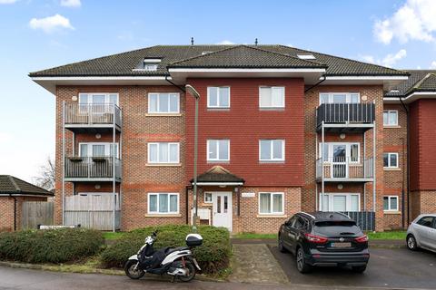 1 bedroom apartment for sale, Oakbank Avenue, Walton-on-Thames, Surrey