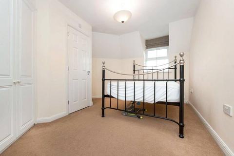 2 bedroom apartment for sale - Bishops Cleeve, Cheltenham GL52