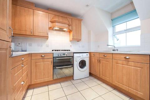 2 bedroom apartment for sale, Deans Court, Bishops Cleeve, Cheltenham