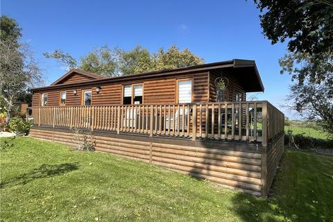 2 bedroom detached house for sale, Upton Road, Defford, Worcester