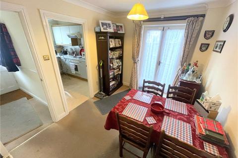 3 bedroom semi-detached house for sale, King Edmunds Square, Worcester, Worcestershire