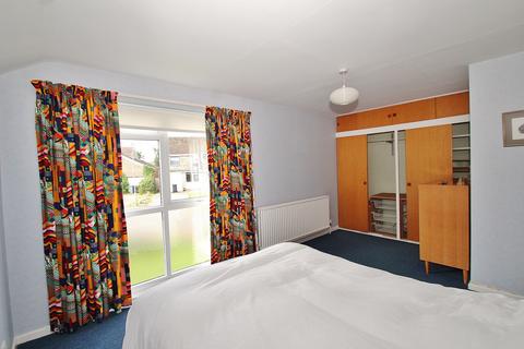 82 Early Road, Witney, OX28 1EU