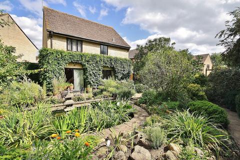 5 Oxlease, Witney, OX28 3QZ